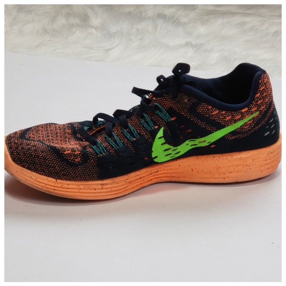 nike lunartempo running shoes